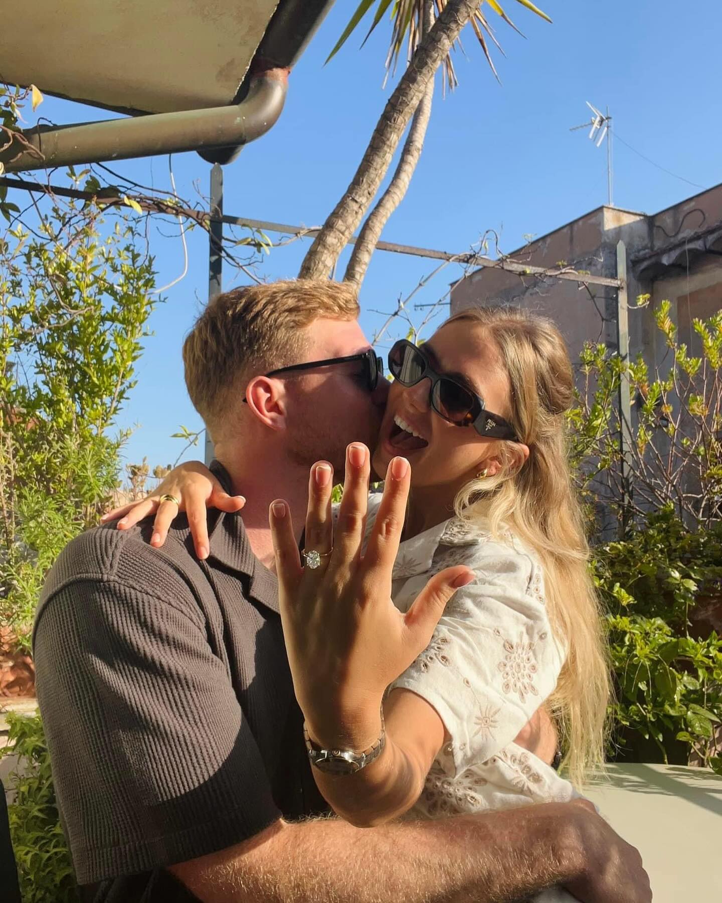 @chloejessr @tomadams9 congratulations 💍 love you 💕 xxx